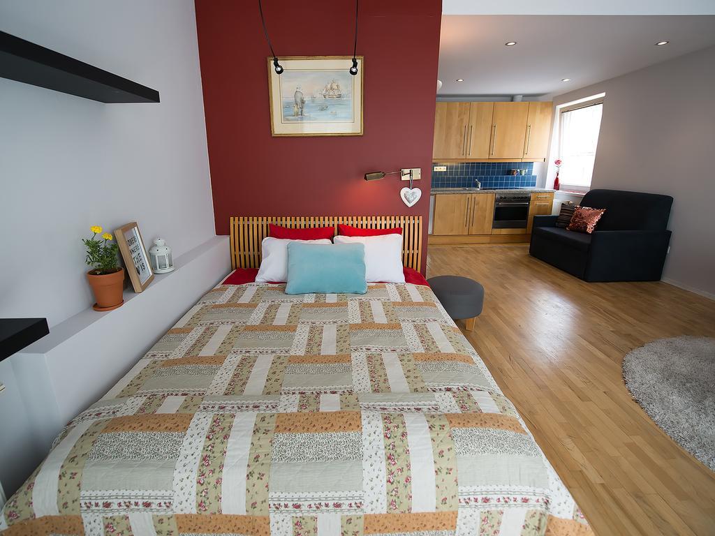Apartament Golebiewski *